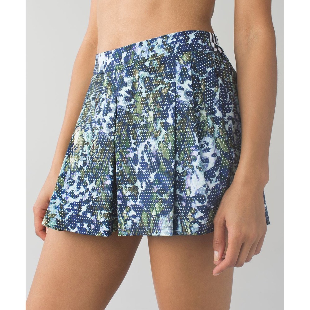 Lululemon Rare City Skort Floral Sport Multi White Black 4